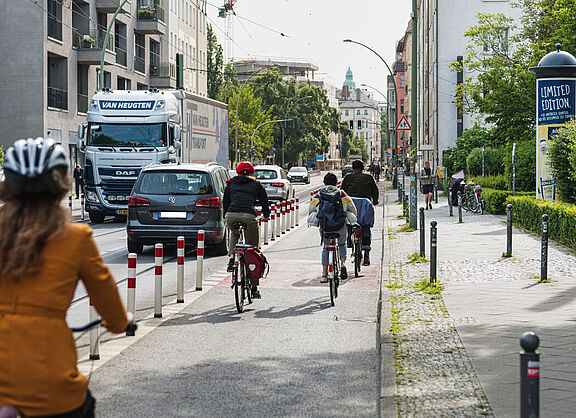 Radverkehr in Berlin, Invalidenstraße